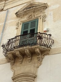 balcony200